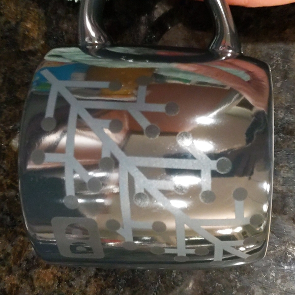 Dunkin' Donuts Coffee Tea Mug Graphite Grey Stylized Snowflake Motif 2014 - Picture 7 of 7